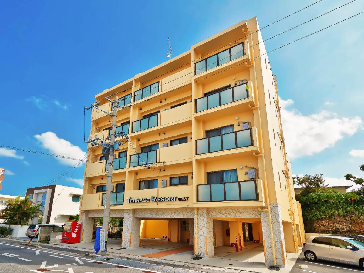 Terrace Resort Chatan West Экстерьер фото
