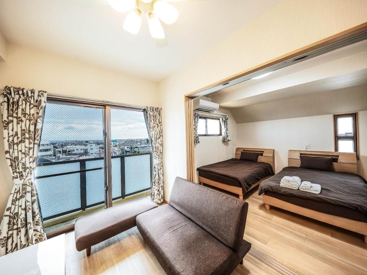 Terrace Resort Chatan West Экстерьер фото