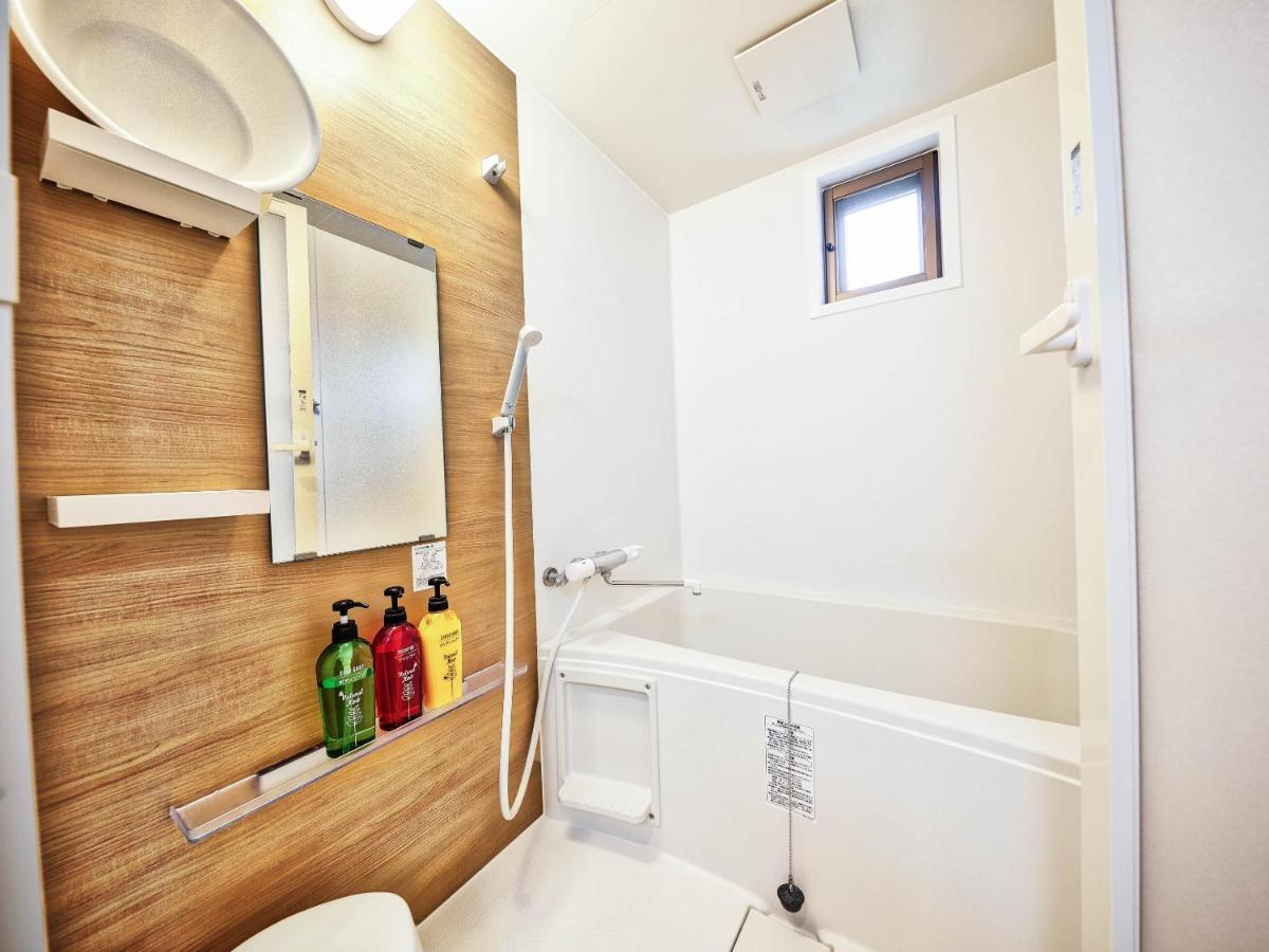 Terrace Resort Chatan West Экстерьер фото
